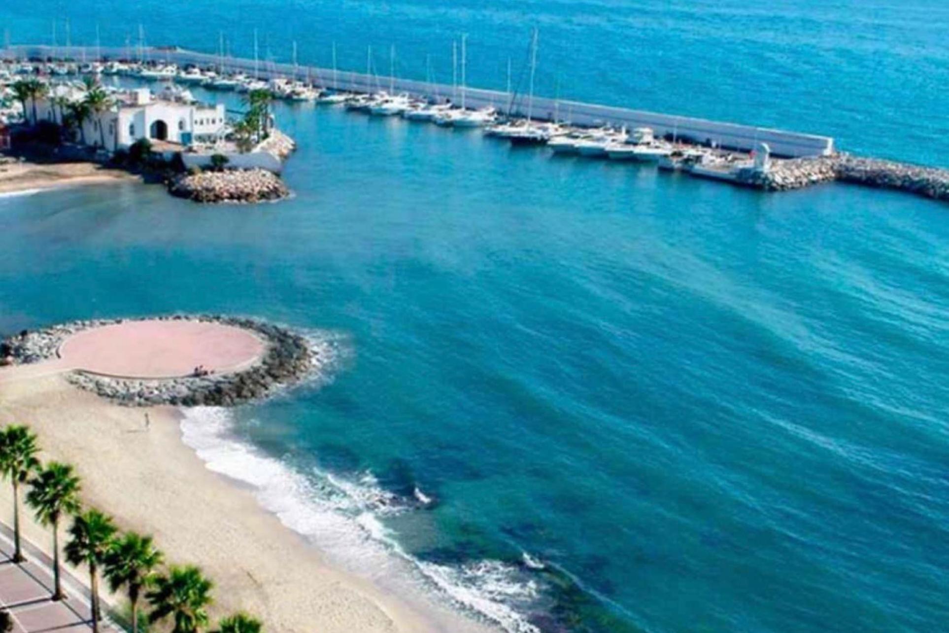 Beachfront - Beachside With Stunning Sea Views Leilighet Marbella