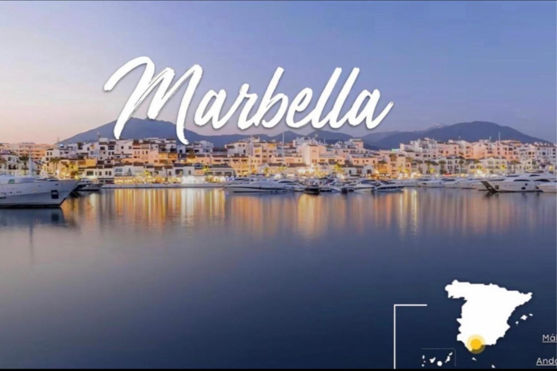 Leilighet Beachfront - Beachside With Stunning Sea Views Marbella
