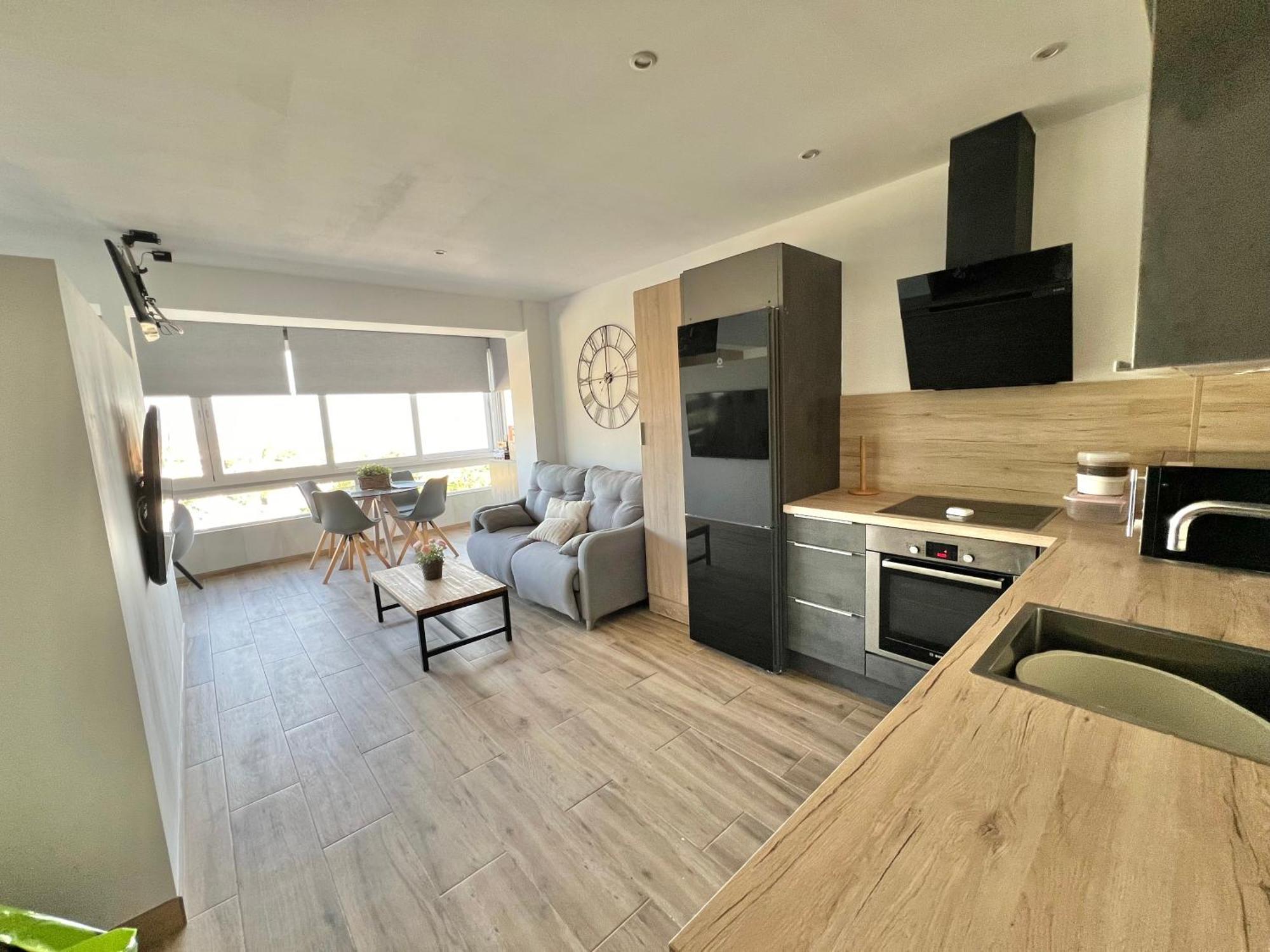 Leilighet Beachfront - Beachside With Stunning Sea Views