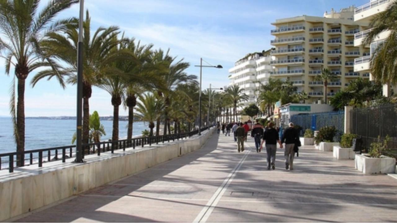 Apartamento Beachfront - Beachside With Stunning Sea Views Marbella